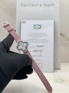 Van-Cleef-arpels-alhambra-watch-medium-model-vcarf52700-full-set-diamonds