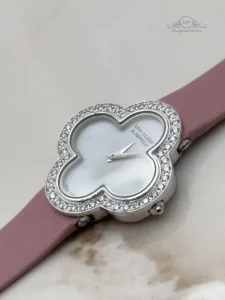 Van-Cleef-&-arpels-alhambra-watch-medium-model-vcarf52700-key-diamonds
