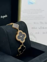 Van Cleef Arpels Alhambra Bracelet Watch - Image 10