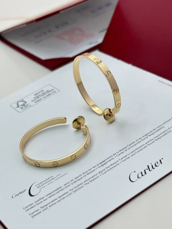 Cartier-Love-Hoop-Earrings-B8028200-Yellow-Gold-Large-Model