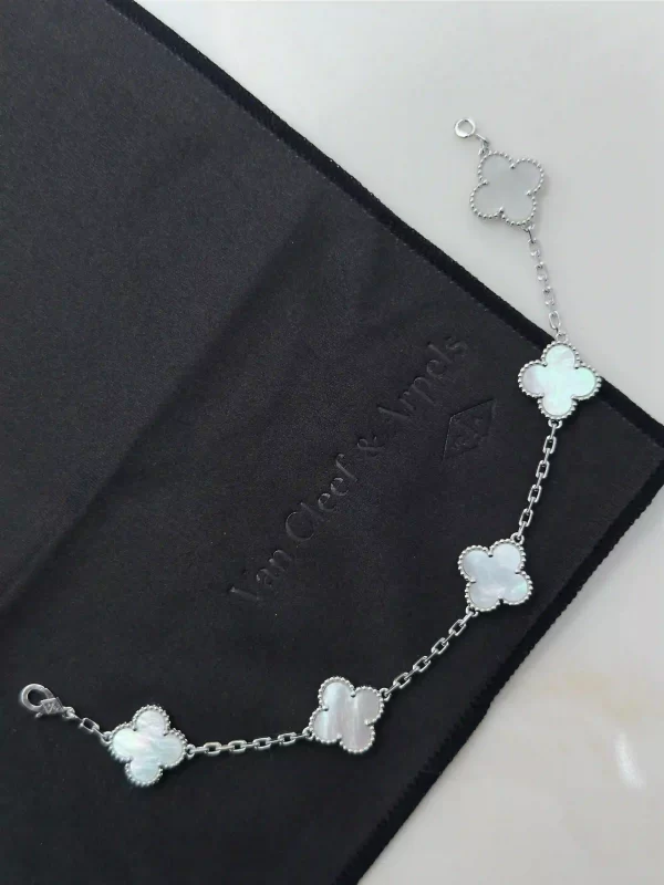 Van-Cleef-Arpels-Alhambra-Bracelet-VCARF48400-18k-White-Gold-Motifs