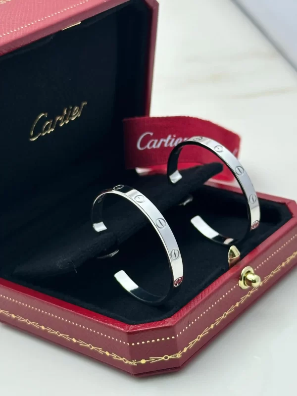 Cartier-Love-Hoop-Earring-B8028300-18k-White-Gold-Large-Box