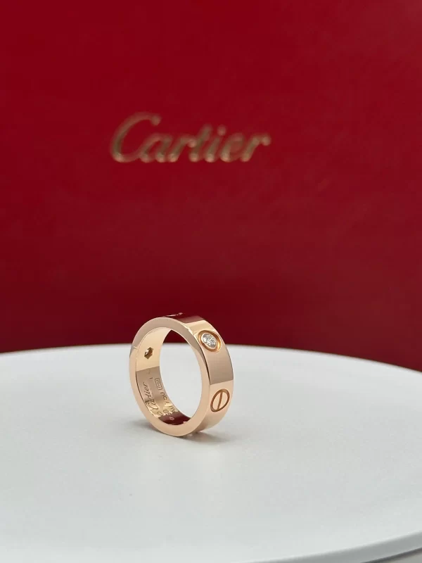 Cartier-Love-Ring-3-Diamonds-CRB4087550-Rose-Gold-Classic-Model