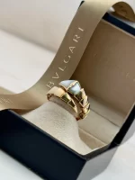 Bvlgari-Serpenti -Viper-Ring-18k-Rose-Gold-White-MOP-Box