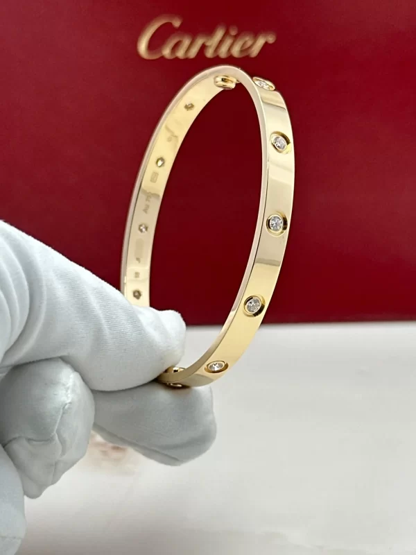 Cartier-Love-Bracelet-10-Diamonds-Classic-Model-B6070317-18k-Yellow-Gold-Hand
