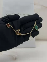 Lucky-Alhambra-Bracelet-VCARD79600-Yellow-Gold-MOP-Malachite-Canelian-Tiger-Eye-Hand