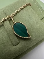 Lucky-Alhambra-Bracelet-VCARD79600-Yellow-Gold-Malachite