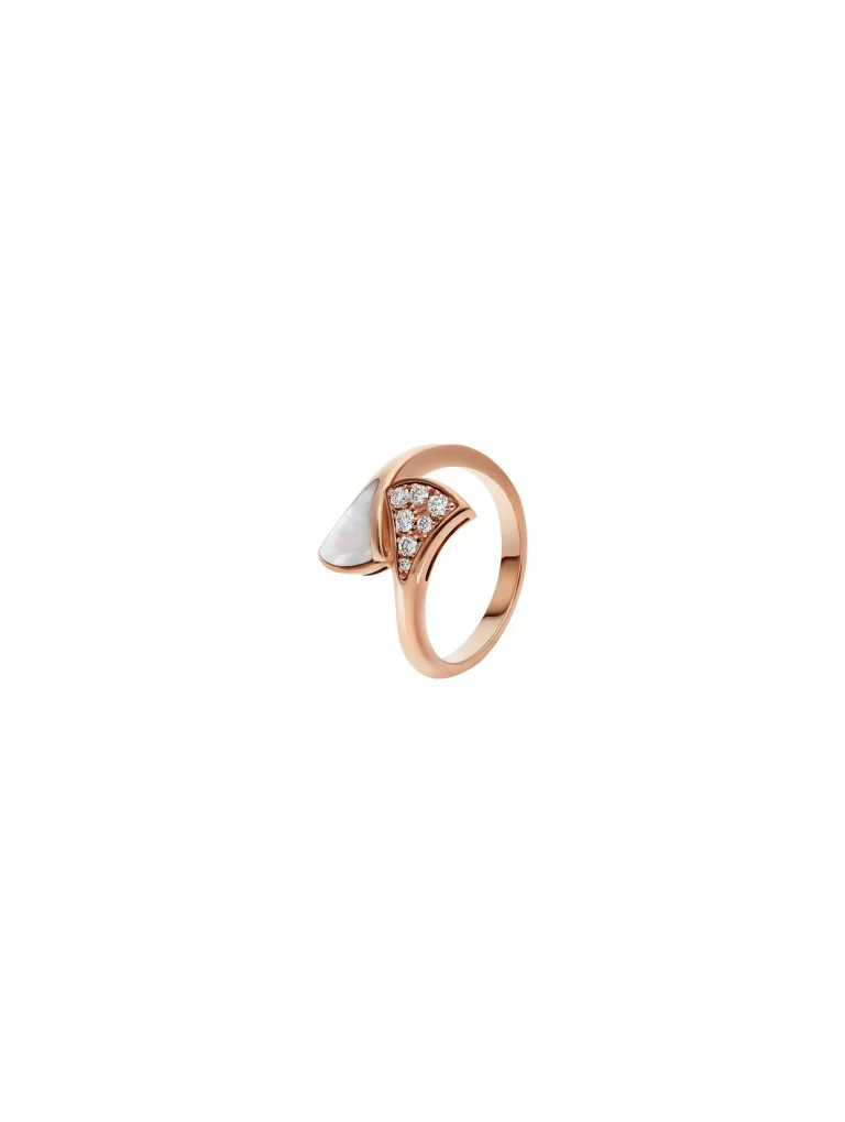 Bvlgari-Divas-Dream-Ring-353809-18k-Rose-Gold-Diamonds-Mother-Of-Pearl-54