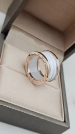 Bvlgari-B.Zero1-Ring-345836-18k-Rose-Gold-White-Ceramic-Side