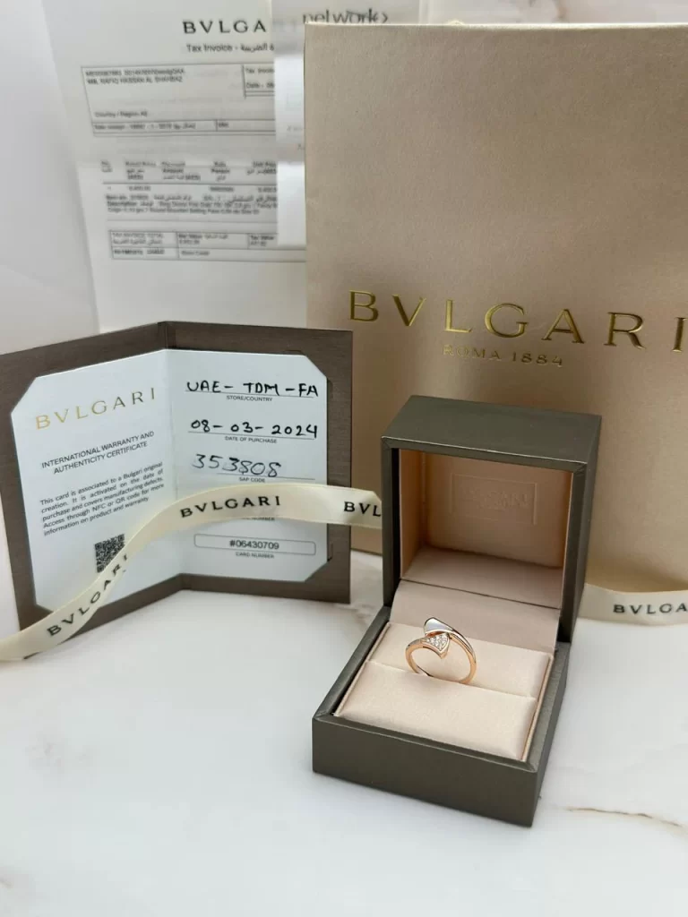 Bvlgari-Divas-Dream-Ring-353808-18k-Rose-Gold-Pave-Diamonds-White-MOP-Authentic