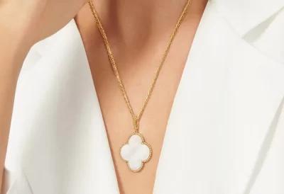 Van Cleef Arpels Magic Alhambra Pendant