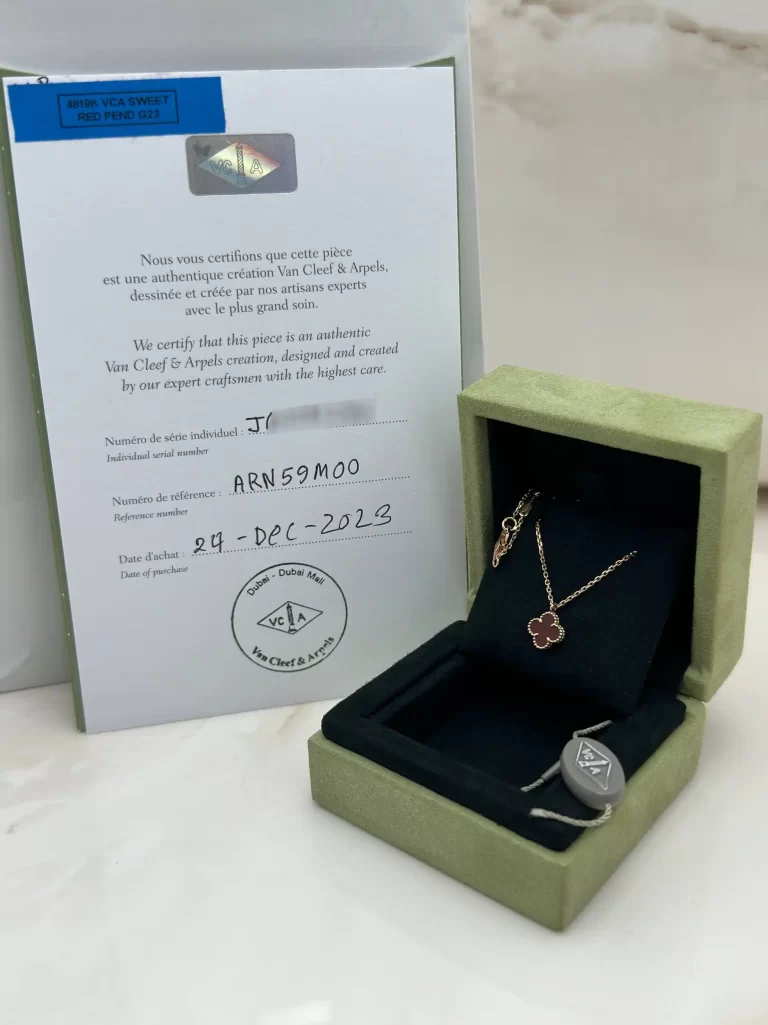 Van-Cleef-Arpels-Sweet-Alhambra-Pendant-VCARN59M00-Carnelian-18k-Rose-Gold-Authentic