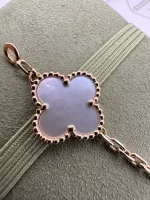 Van-Cleef-Arpels-Vintage-Alhambra-Bracelet-VCARA41800-5-Motifs-White-MOP-18k-Yellow-Gold-Near