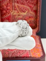 Chopard-Casmir-Ladies-Ring-18k-White-Gold-Diamonds-Hand