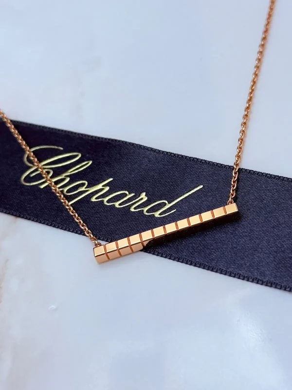 Chopard-Ice-Cube-Necklace-Rose-Gold