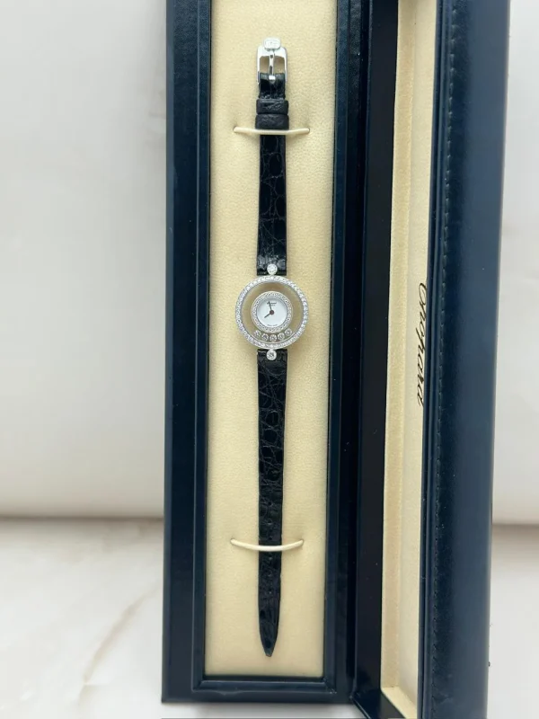 Vintage-Chopard-Happy-Diamonds-Watch-4097-18k-White-Gold-Front