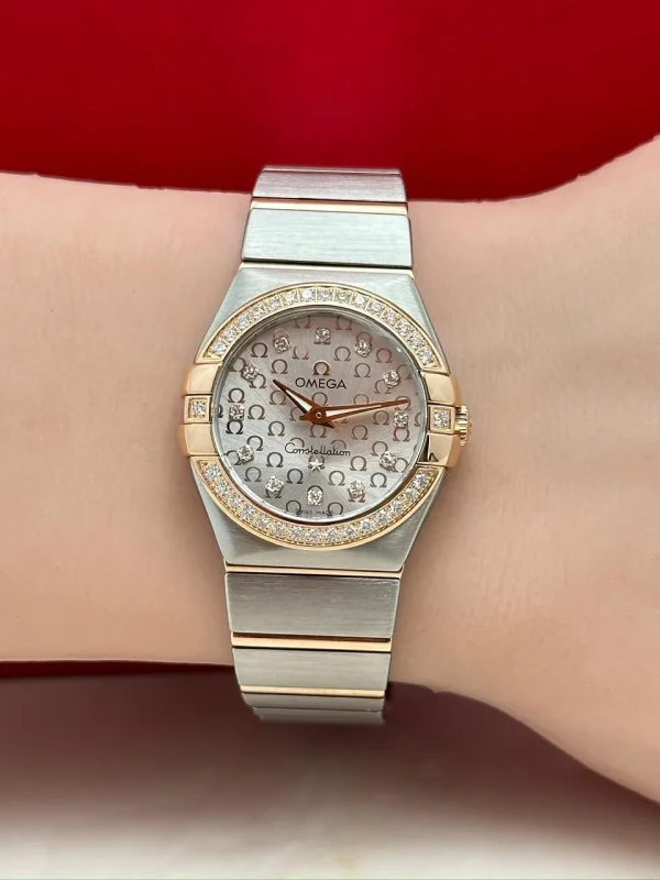 Omega-Constellation-Ladies-Watch-18k-Rose-Gold-Steel-Diamonds-Silver-Dial-27-mm-Front