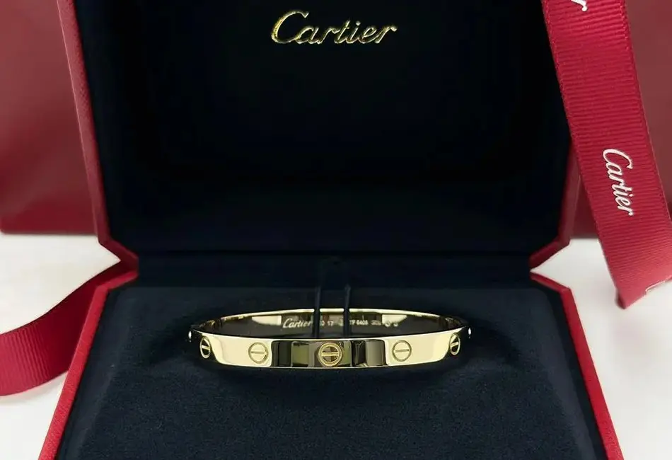 Cartier Love Bracelet Market in Dubai