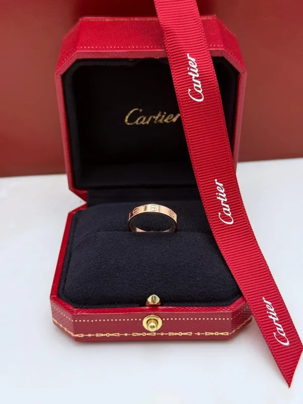 Cartier-Love-Wedding-Band-Ring-CRB4085253-Small-Model-Front