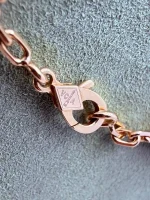 Van-Cleef-Arpels-Vintage-Alhambra-10-Motifs-Necklace-18k-Yellow-Gold-VCARA42800-Clasp