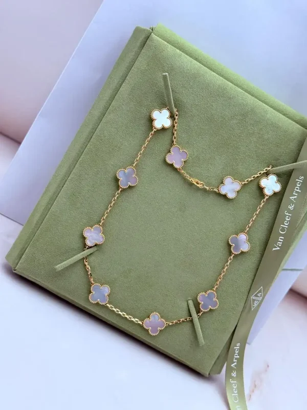 Van-Cleef-Arpels-Vintage-Alhambra-10-Motifs-Necklace-18k-Yellow-Gold-VCARA42800-Original