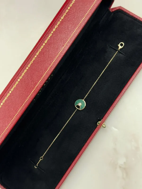 Amulette-De-Cartier-Ladies-Bracelet-18k-Pink-Gold-Malachite-Box