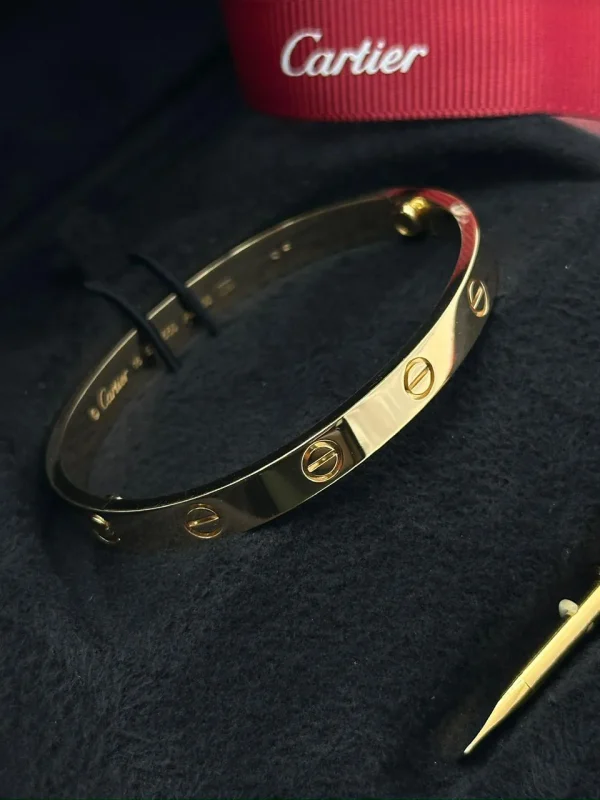 Cartier-Love-Bracelet-CRB6067516-Yellow-Gold