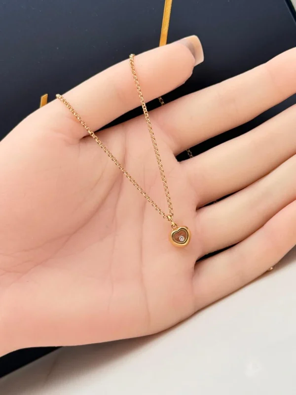 Chopard-Happy-Diamonds-Ladies-Necklace-18k-Yellow-Gold-Hand