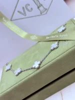 Van-Cleef-Arpels-Vintage-Alhambra-Bracelet-5-Motifs-18k-White-Gold-19