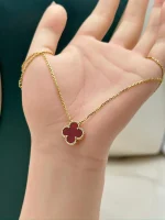 Van-Cleef-Arpels-Vintage-Alhambra-Pendant-VCARD38500-18k-Yellow-Gold-Hand