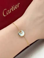 Amulette-De-Cartier-Bracelet-XS-Model-B6044017-18k-Yellow-Gold-Diamond-Hand