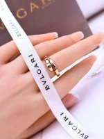 Bvlgari-Serpenti-Viper-Ring-362140-18k-Rose-Gold-Hand