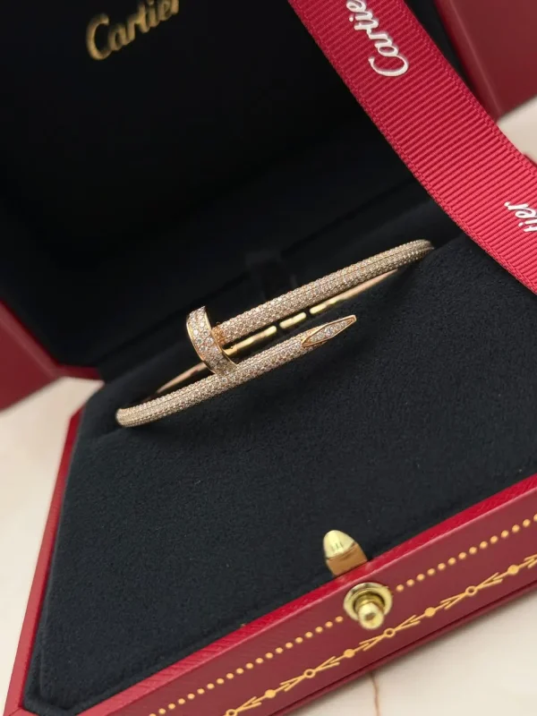Cartier-Juste-Un-Clou-Diamonds-Bracelet-CRN6702117-Rose-Gold