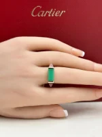 Cartier-Les-Berlingots-Ring-CRB4235754-Chrysoprase-Amethyst-54