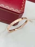Cartier-Love-Classic-Model-Bracelet-18k-Rose-Gold-Up