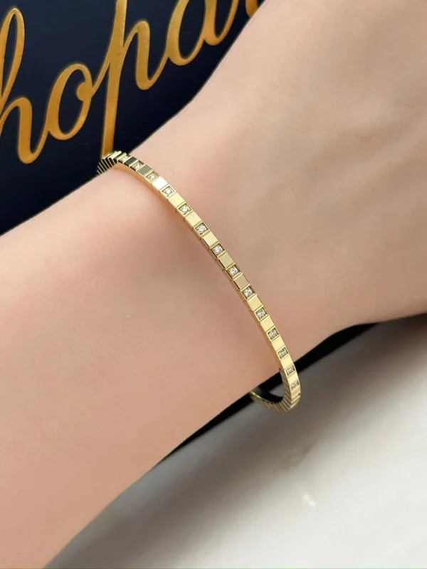 Chopard-Ice-Cube-Bracelet-857702-0010-18k-Yellow-Gold-Diamonds-Hand