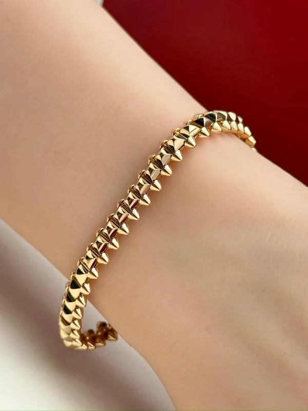 Clash-De-Cartier-Flexible-Bracelet-CRN6718717-18k-Rose-Gold-Hand