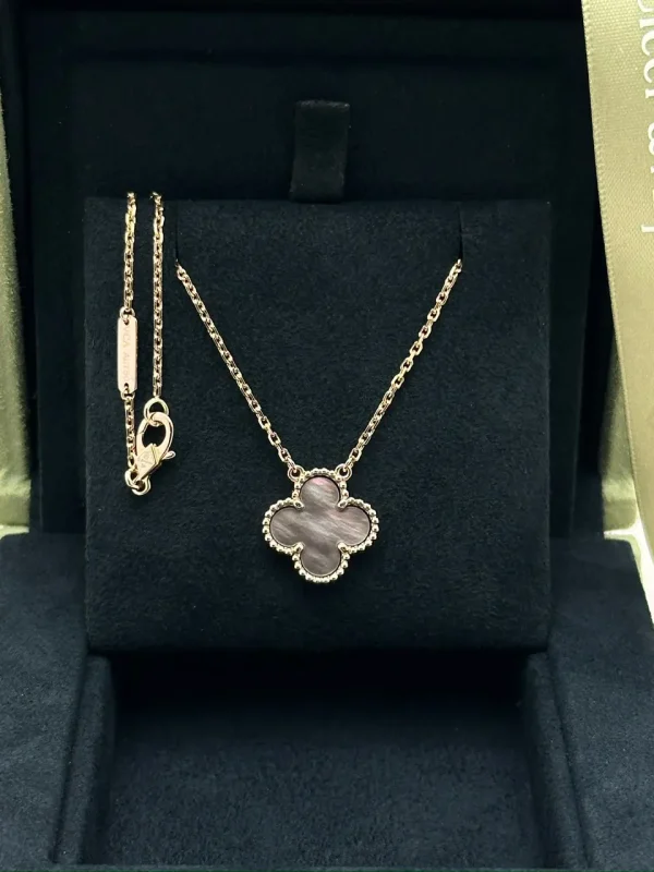 Van-Cleef-And-Arpels-Vintage-Alhambra-Rose-Gold-Pendant-Gray-MOP-42-Front-Box