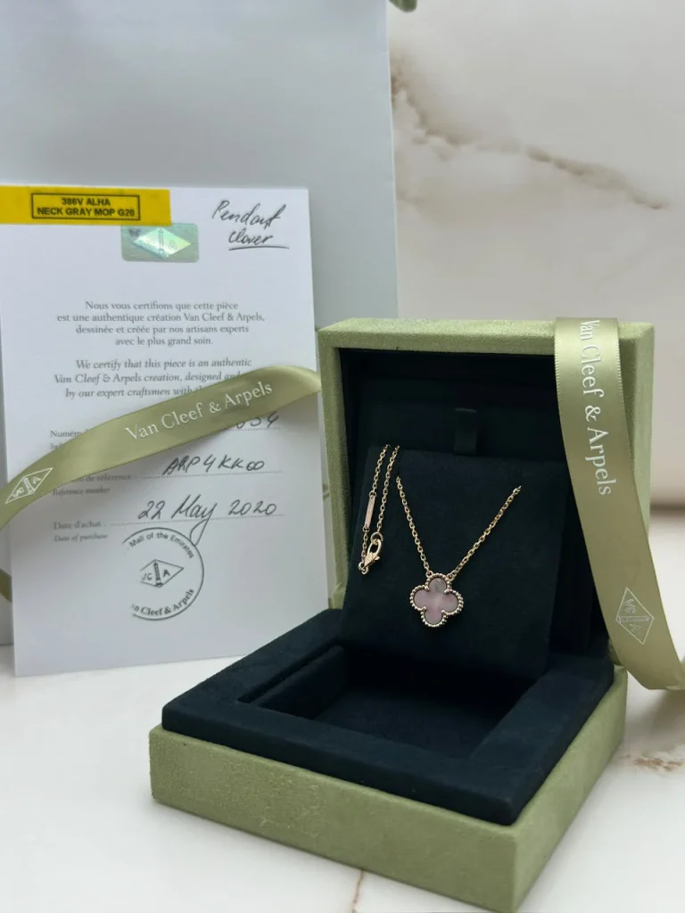 Van-Cleef-And-Arpels-Vintage-Alhambra-Rose-Gold-Pendant-VCARP4KK00-Certificate