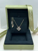 Van-Cleef-And-Arpels-Vintage-Alhambra-Rose-Gold-Pendant-VCARP4KK00-MOP-42