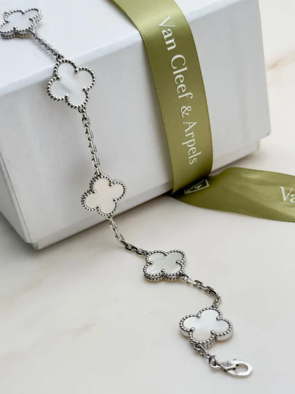 Van-Cleef-Arpels-Vintage-Alhambra-5-Motifs-Bracelet-18k-White-Gold-MOP-Original