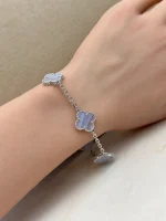Van-Cleef-Arpels-Vintage-Alhambra-Bracelet-VCARD34700-5-Motifs-18k-White-Gold-Hand