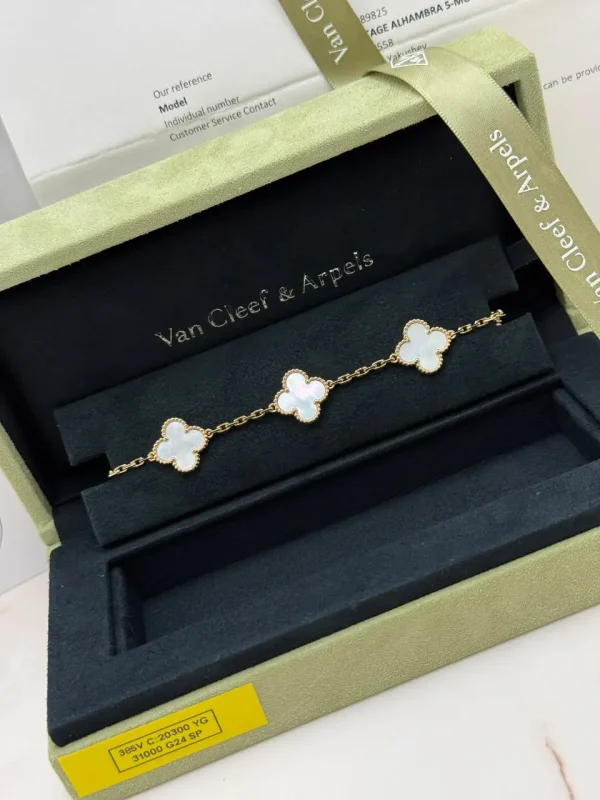 Van-Cleef-Arpels-Vintage-Alhambra-MOP-Bracelet-VCARA41800-18k-Yellow-Gold