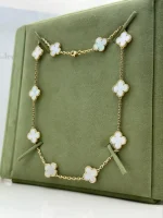 Van-Cleef-Arpels-Vintage-Alhambra-Necklace-10-Motifs-18k-Yellow-Gold-White-MOP-Side