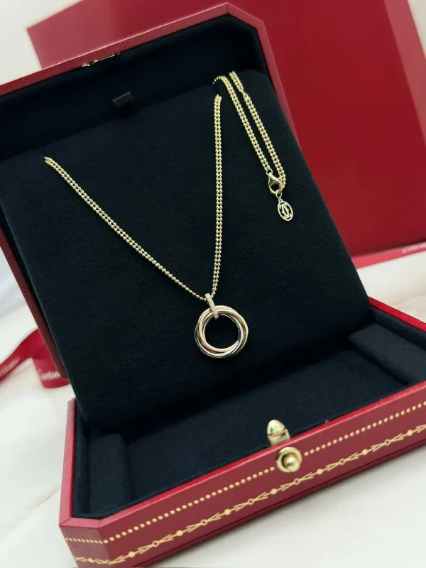 Cartier-Trinity-Medium-Model-Pendant-B7224814-Gold-Diamonds-38-42