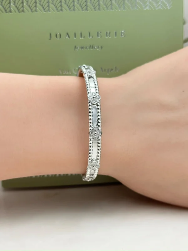 Van-Cleef-Arpels-Perlee-Sweet-Clovers-Bracelet-VCARP6X900-White-Gold-Diamonds