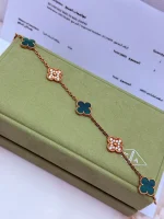 Van-Cleef-Arpels-Vintage-Alhambra-3-Malachite-Bracelet-VCARO7GQ00-18k-Yellow-Gold-Diamonds
